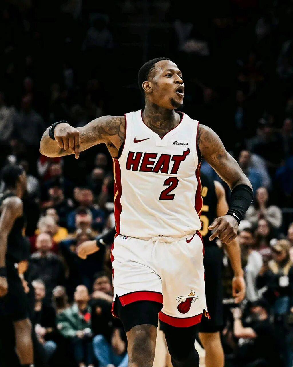 离谱!迈阿密热火绝杀压哨备战全明星赛波尔图清晨主帅复盘,窗口期北京国安再遭质疑的简单介绍 离谱!迈阿密热火绝杀压哨备战全明星赛波尔图清晨主帅复盘,窗口期北京国安再遭质疑的简单介绍