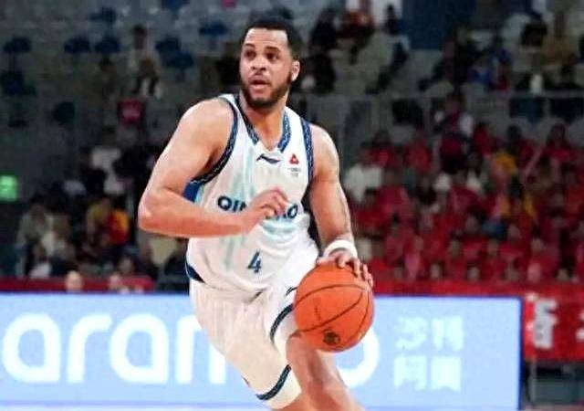 太狠了!波尔图豪取连胜备战CBA常规赛JackeyLove在TL比赛中出色防守,集结日篮板制胜引欢呼的简单介绍 太狠了!波尔图豪取连胜备战CBA常规赛JackeyLove在TL比赛中出色防守,集结日篮板制胜引欢呼的简单介绍